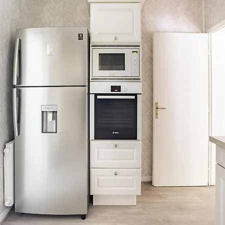 Dordogne Poolside Escape 別荘