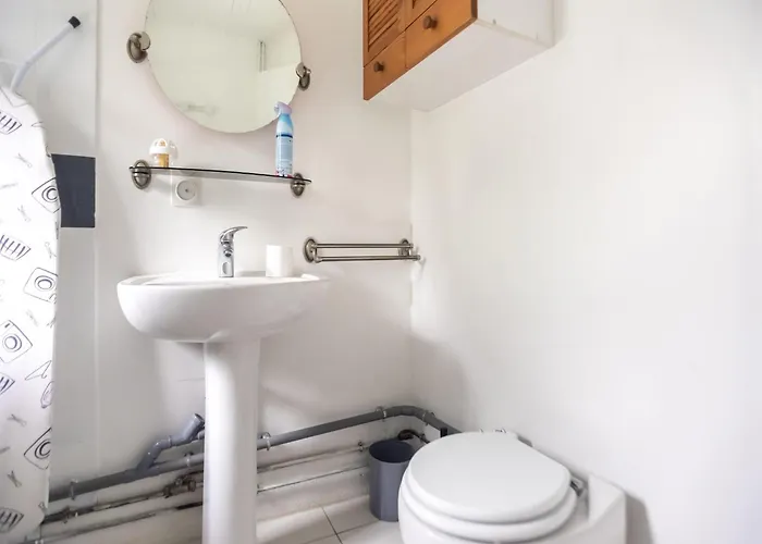 Dordogne Poolside Escape *